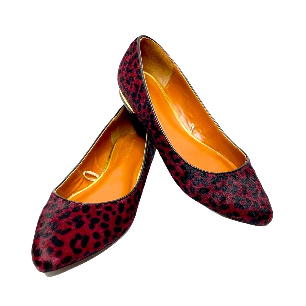 Banana Republic Leopard pointed shoes Sz 7